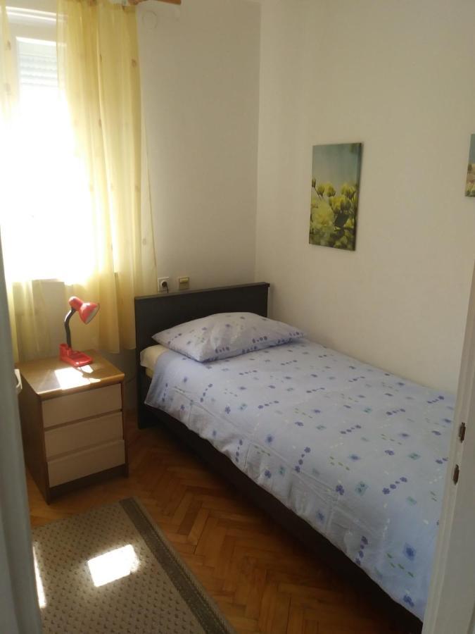 Apartment Lucija ノヴィ・ヴィノドロスキー エクステリア 写真
