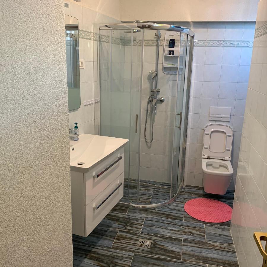 Apartment Lucija ノヴィ・ヴィノドロスキー エクステリア 写真